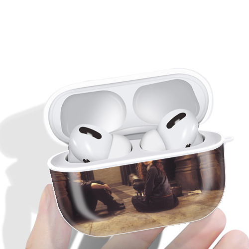 Harry Potter ハリー・ポッターシリーズ 【AirPods Pro用】ハードシェル保護ケース 耐衝撃・防指紋・カラビナ付き商品仕様