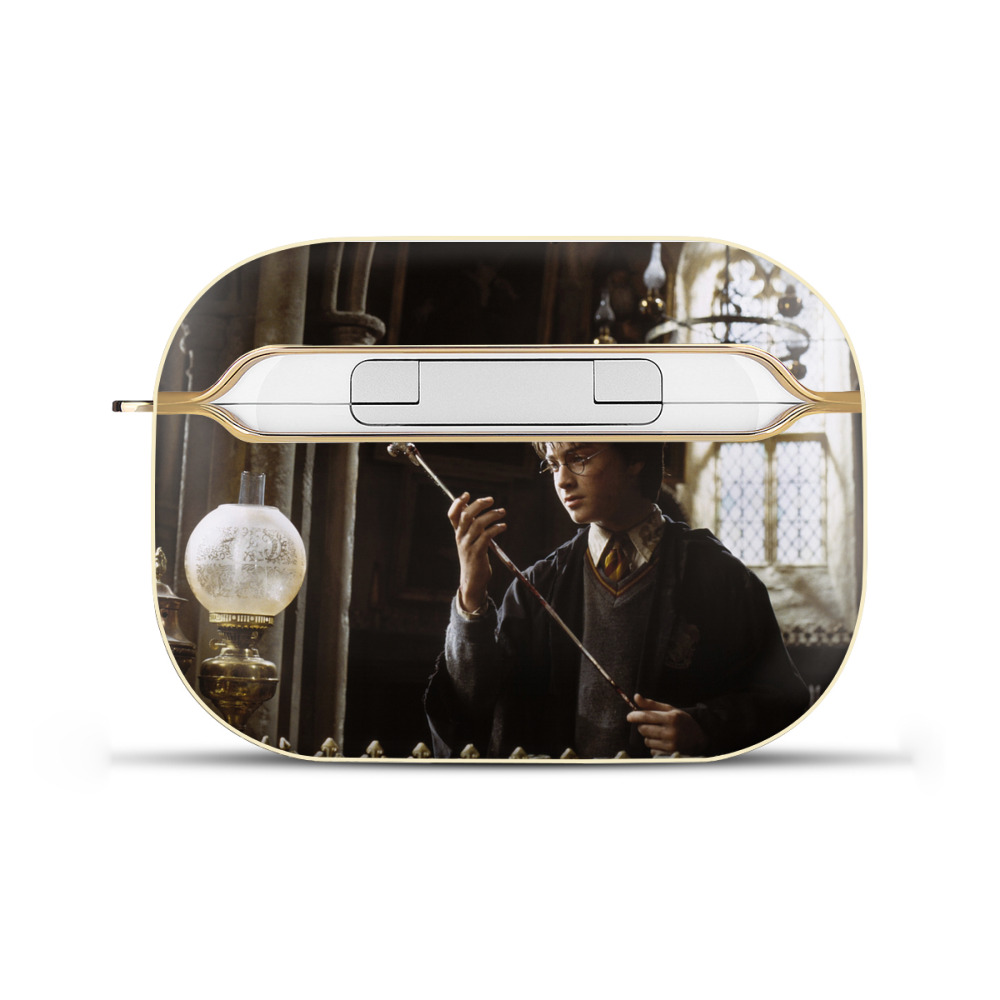 （画像用） Harry Potter ハリー・ポッターシリーズ 【AirPods Pro用】ハードシェル保護ケース｜耐衝撃・防指紋・カラビナ付き商品仕様