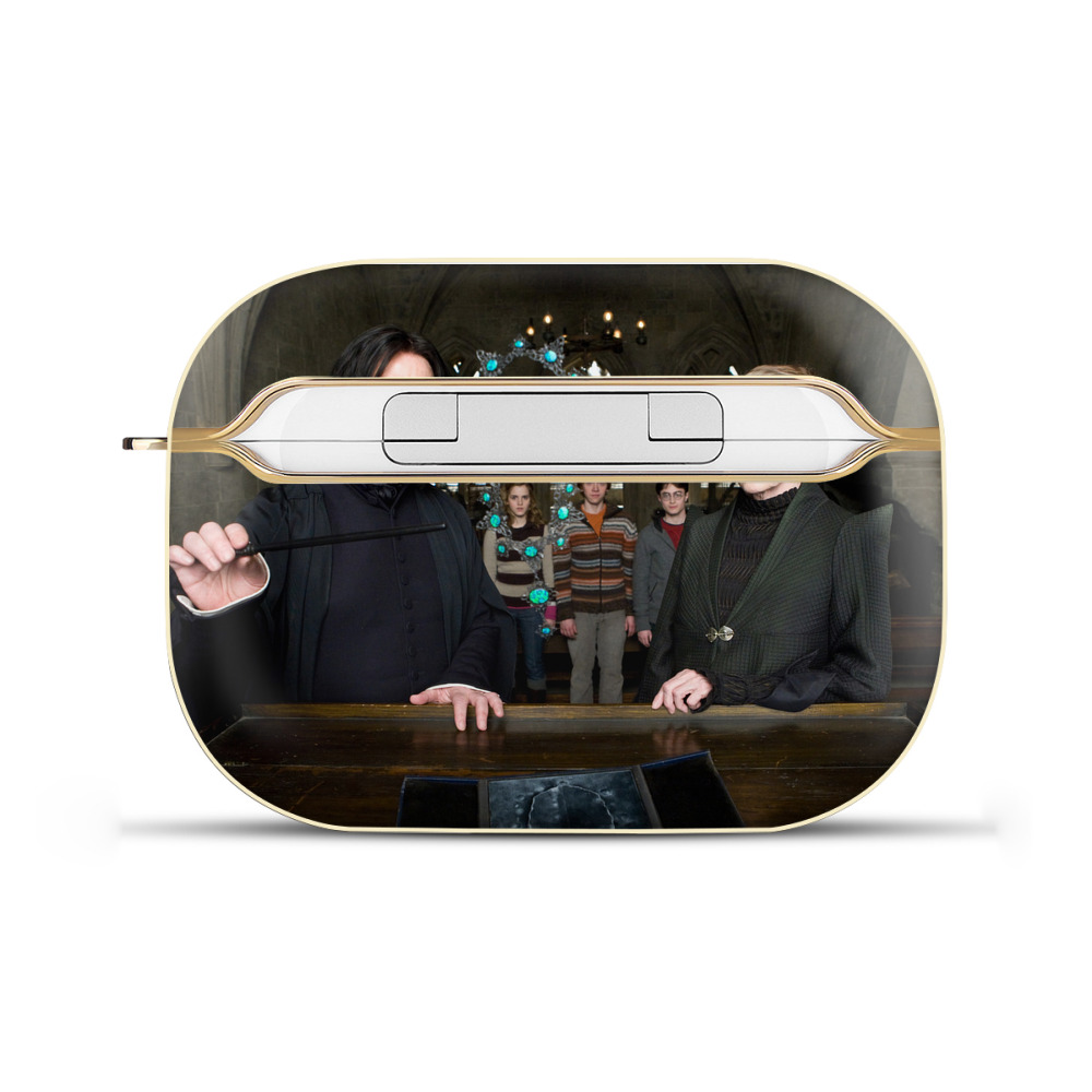 （画像用） Harry Potter ハリー・ポッターシリーズ 【AirPods Pro用】ハードシェル保護ケース｜耐衝撃・防指紋・カラビナ付き商品仕様