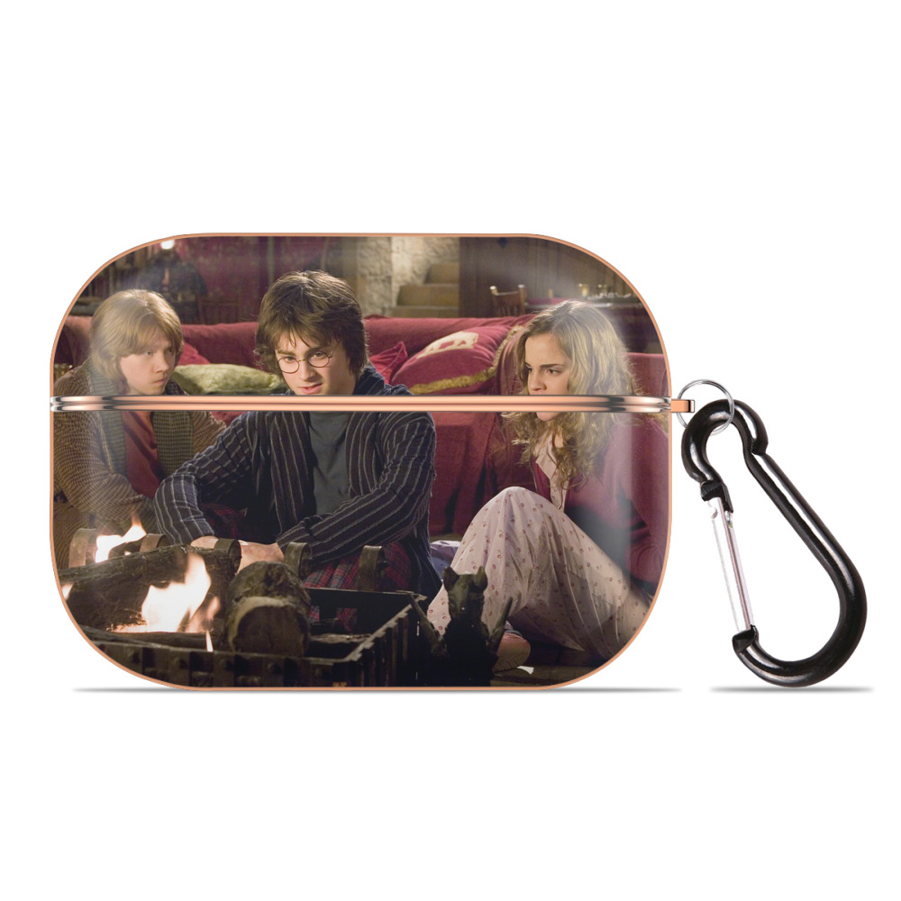 （画像用） Harry Potter ハリー・ポッターシリーズ 【AirPods Pro用】ハードシェル保護ケース｜耐衝撃・防指紋・カラビナ付き商品仕様