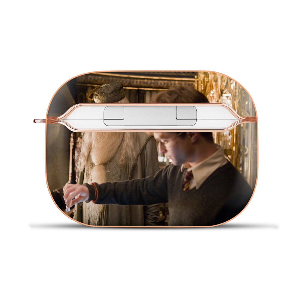 （画像用） Harry Potter ハリー・ポッターシリーズ 【AirPods Pro用】ハードシェル保護ケース｜耐衝撃・防指紋・カラビナ付き商品仕様