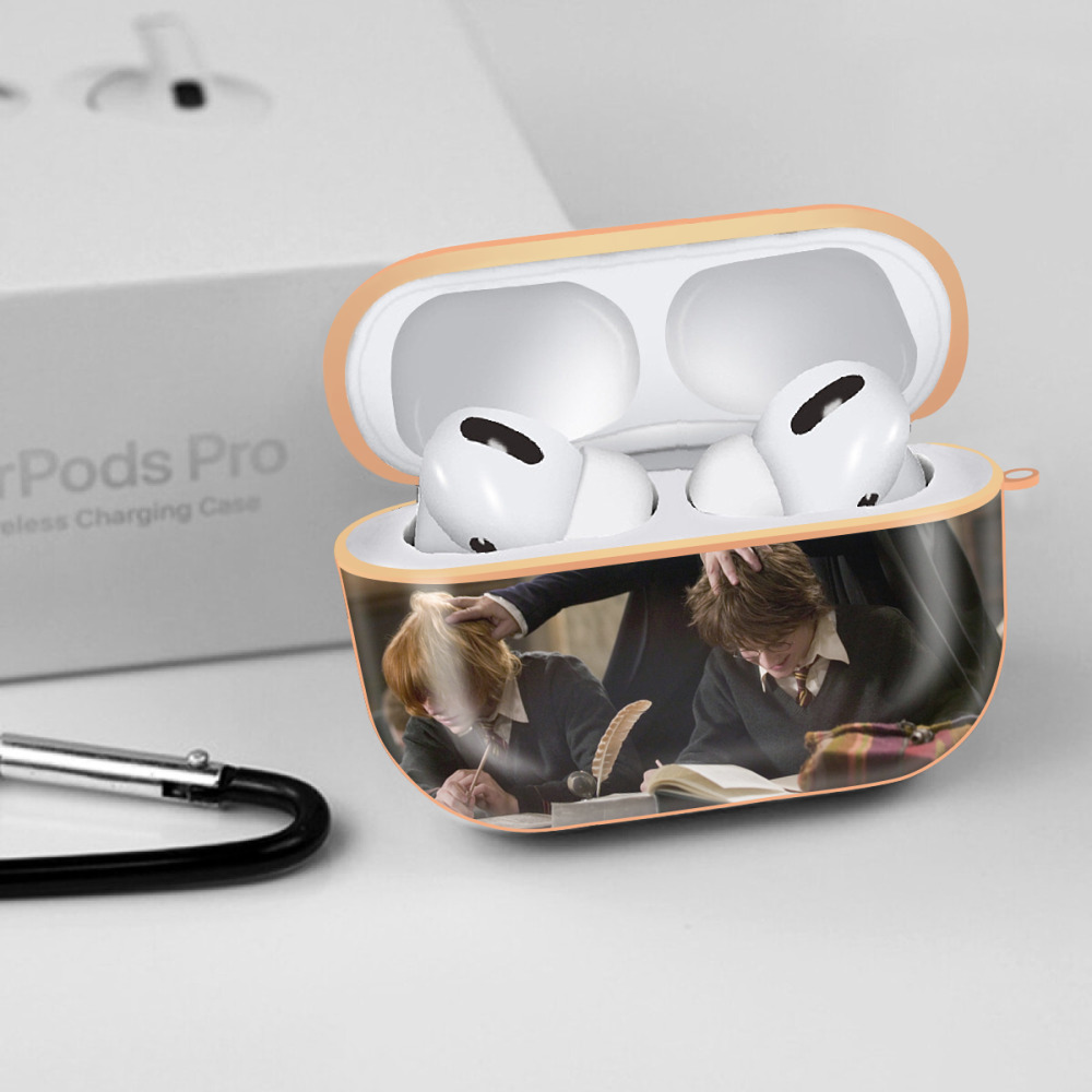 Harry Potter ハリー・ポッターシリーズ 【AirPods Pro用】ハードシェル保護ケース｜耐衝撃・防指紋・カラビナ付き商品仕様