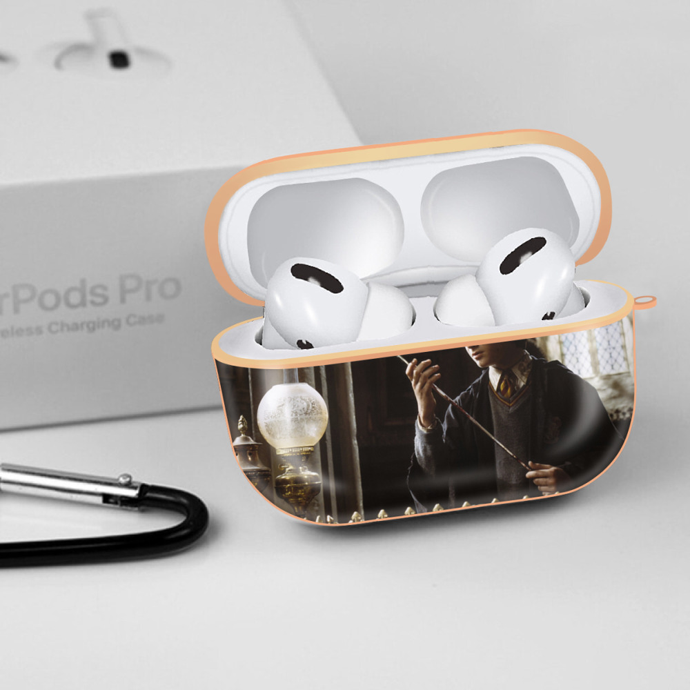 Harry Potter ハリー・ポッターシリーズ 【AirPods Pro用】ハードシェル保護ケース｜耐衝撃・防指紋・カラビナ付き商品仕様