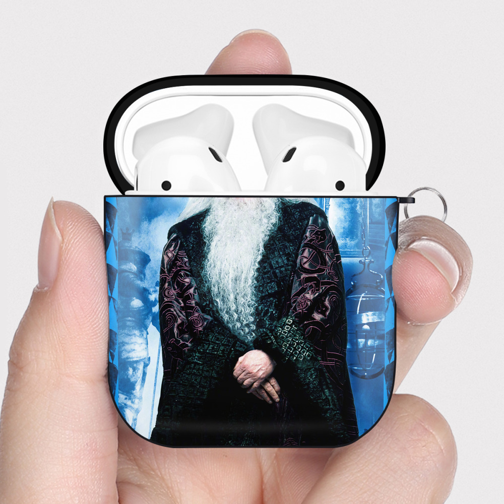 （画像用） Harry Potter ハリー・ポッターシリーズ AirPods 第2世代保護ケース ハードシェル ブラック 耐衝撃・防指紋・カラビナ付き