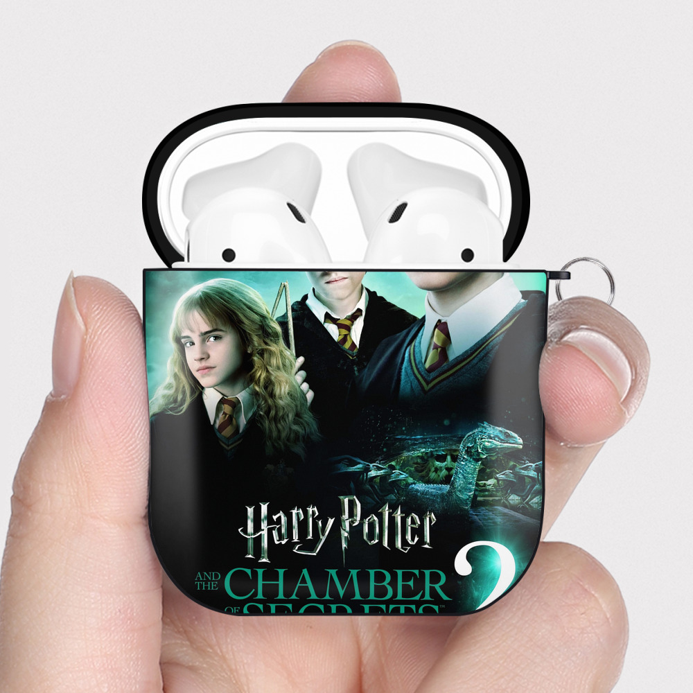 （画像用） Harry Potter ハリー・ポッターシリーズ AirPods 第2世代保護ケース ハードシェル ブラック 耐衝撃・防指紋・カラビナ付き