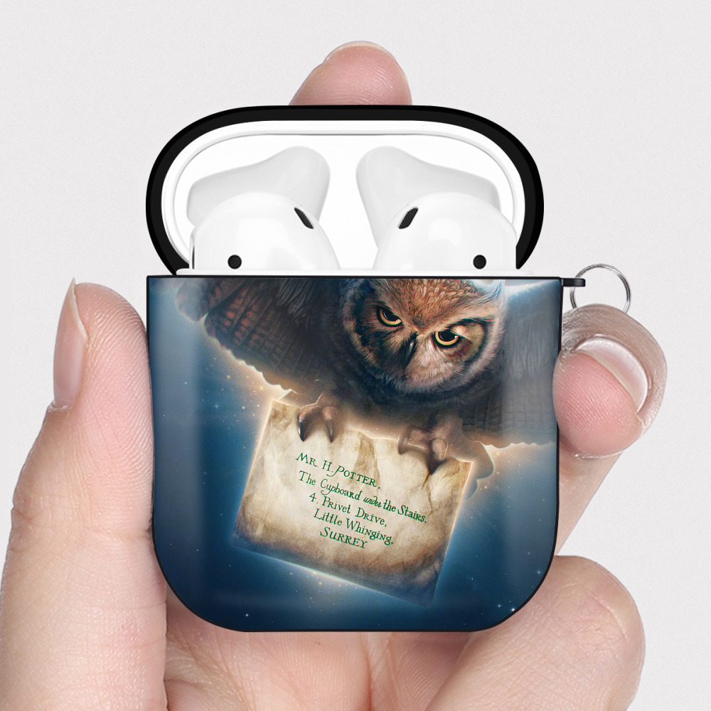 （画像用） Harry Potter ハリー・ポッターシリーズ AirPods 第2世代保護ケース ハードシェル ブラック 耐衝撃・防指紋・カラビナ付き