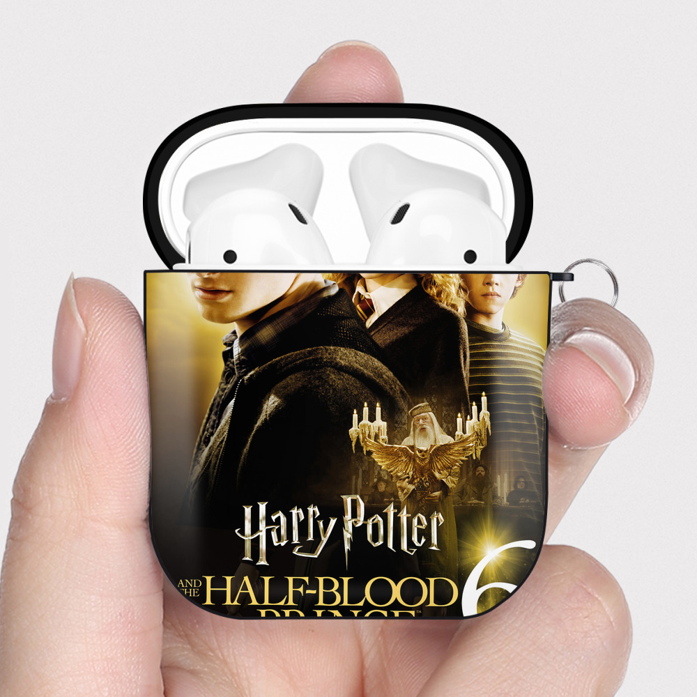 （画像用） Harry Potter ハリー・ポッターシリーズ AirPods 第2世代保護ケース ハードシェル ブラック 耐衝撃・防指紋・カラビナ付き