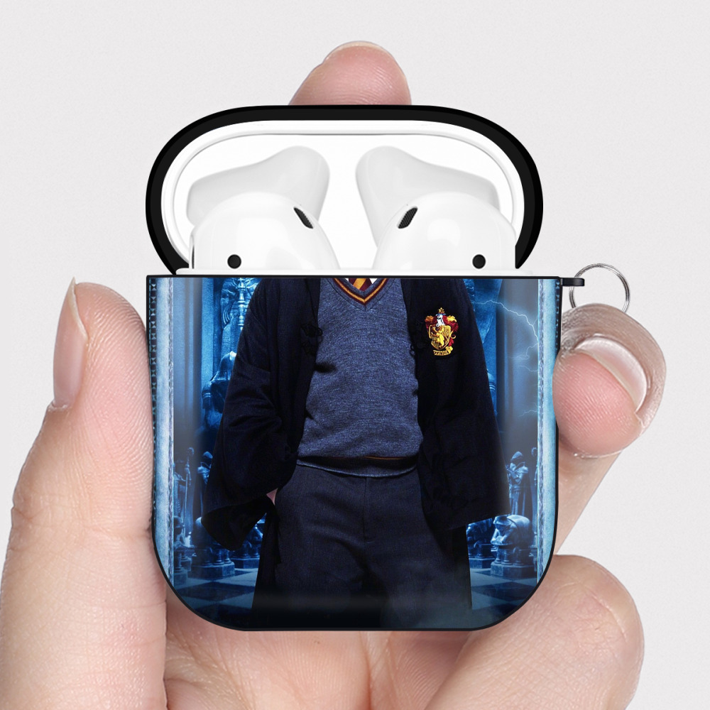 （画像用） Harry Potter ハリー・ポッターシリーズ AirPods 第2世代保護ケース ハードシェル ブラック 耐衝撃・防指紋・カラビナ付き