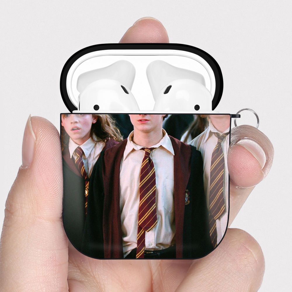 （画像用） Harry Potter ハリー・ポッターシリーズ AirPods 第2世代保護ケース ハードシェル ブラック 耐衝撃・防指紋・カラビナ付き