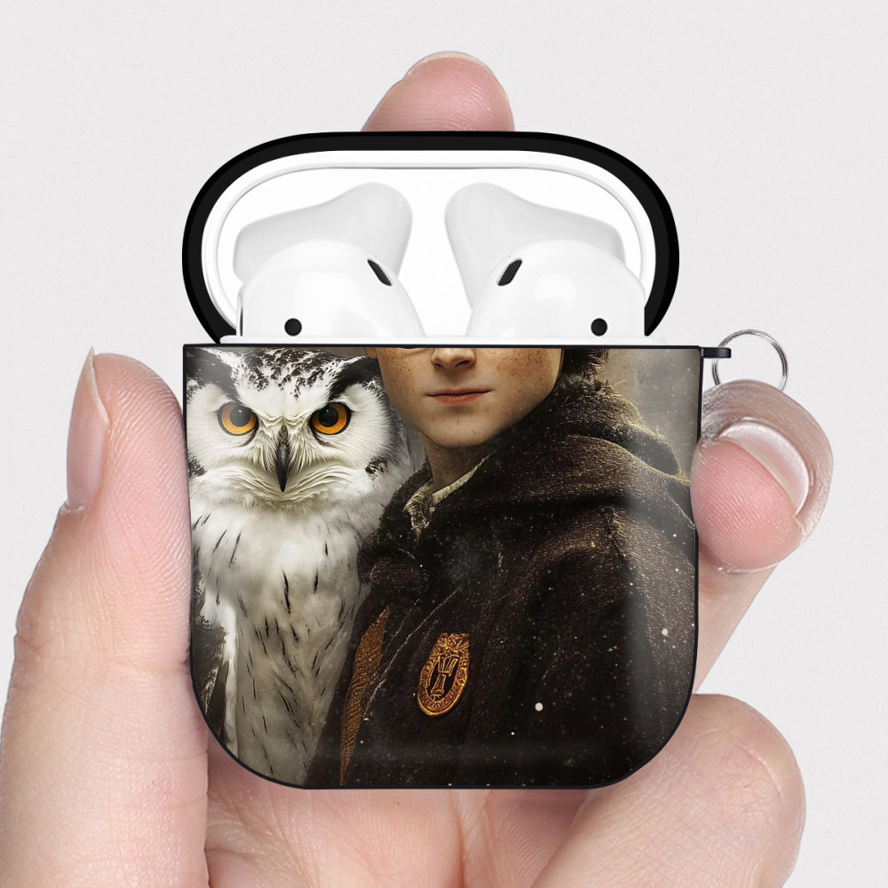 （画像用） Harry Potter ハリー・ポッターシリーズ AirPods 第2世代保護ケース ハードシェル ブラック 耐衝撃・防指紋・カラビナ付き