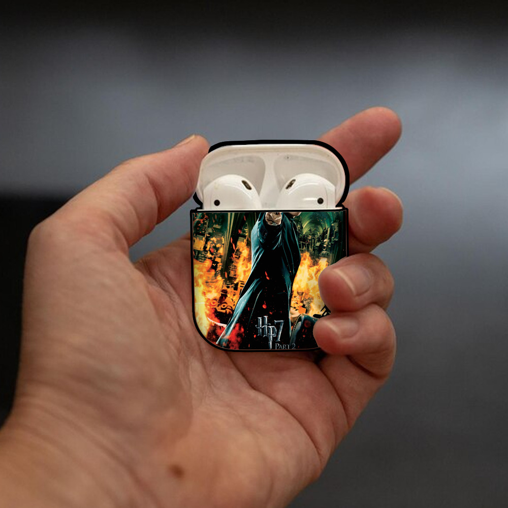 Harry Potter ハリー・ポッターシリーズ AirPods 第2世代保護ケース ハードシェル ブラック 耐衝撃・防指紋・カラビナ付き