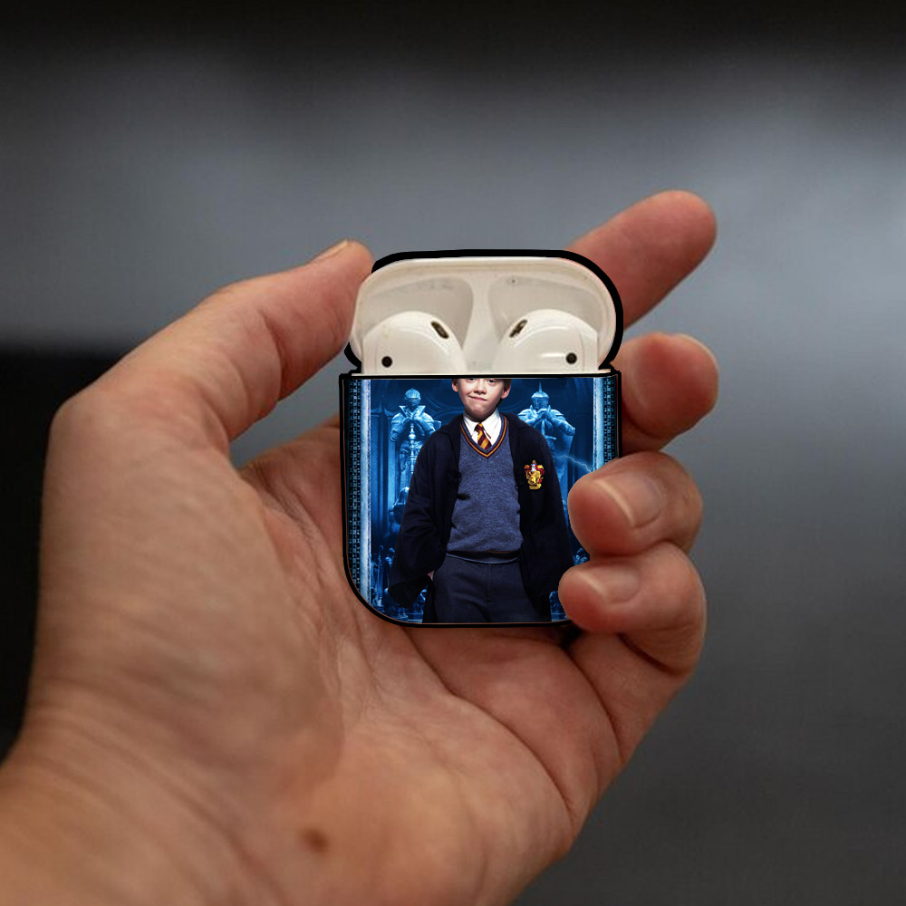 Harry Potter ハリー・ポッターシリーズ AirPods 第2世代保護ケース ハードシェル ブラック 耐衝撃・防指紋・カラビナ付き