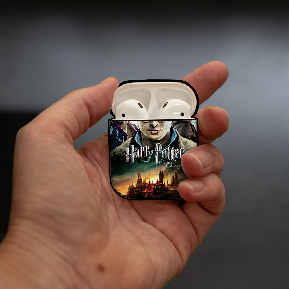 Harry Potter ハリー・ポッターシリーズ AirPods 第2世代保護ケース ハードシェル ブラック 耐衝撃・防指紋・カラビナ付き