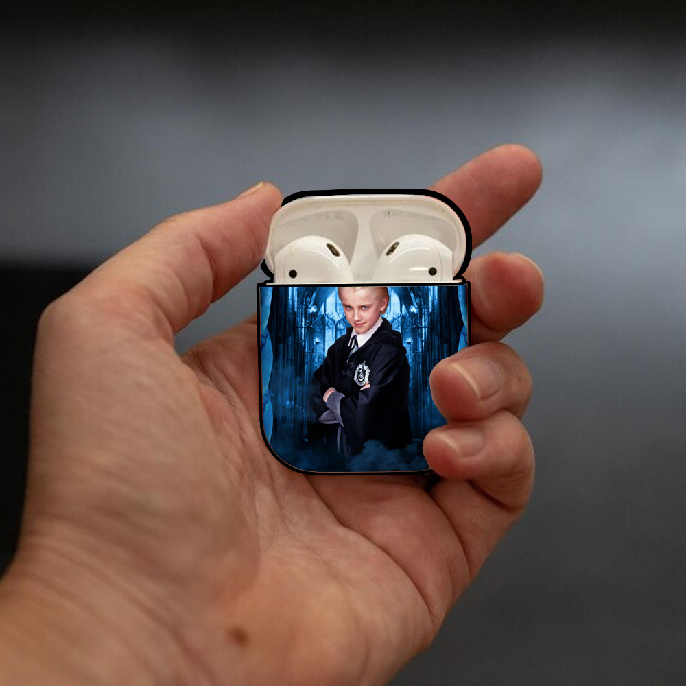 Harry Potter ハリー・ポッターシリーズ AirPods 第2世代保護ケース ハードシェル ブラック 耐衝撃・防指紋・カラビナ付き