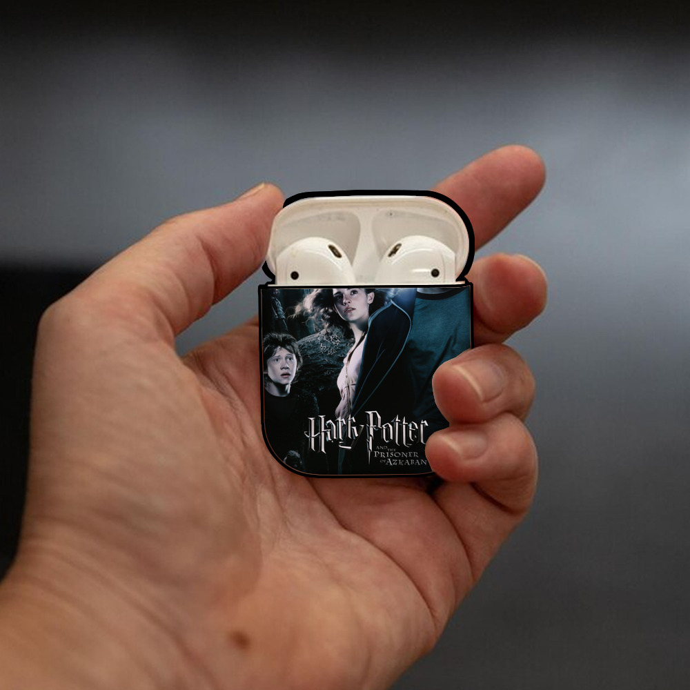 Harry Potter ハリー・ポッターシリーズ AirPods 第2世代保護ケース ハードシェル ブラック 耐衝撃・防指紋・カラビナ付き