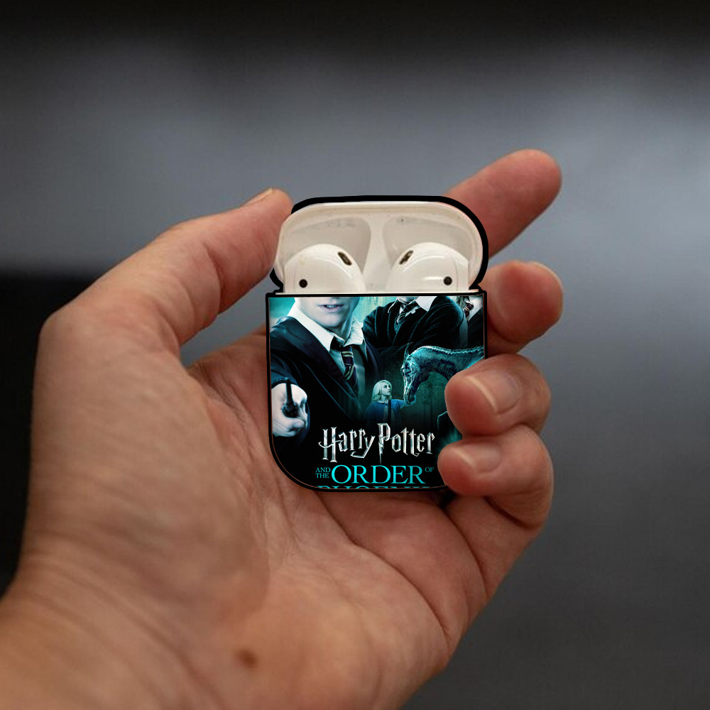 Harry Potter ハリー・ポッターシリーズ AirPods 第2世代保護ケース ハードシェル ブラック 耐衝撃・防指紋・カラビナ付き