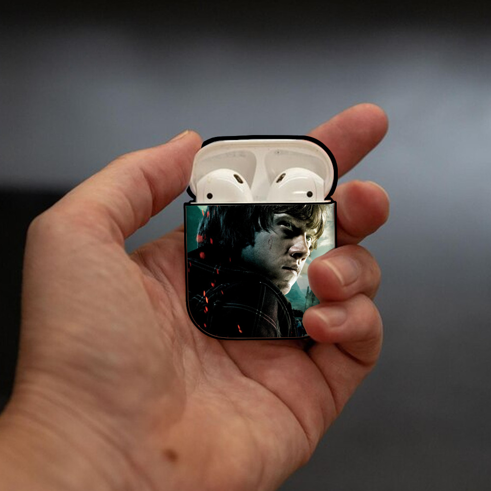 Harry Potter ハリー・ポッターシリーズ AirPods 第2世代保護ケース ハードシェル ブラック 耐衝撃・防指紋・カラビナ付き