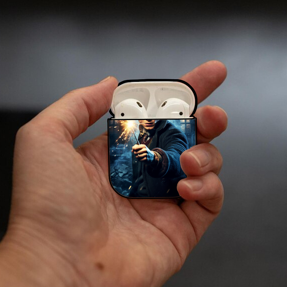Harry Potter ハリー・ポッターシリーズ AirPods 第2世代保護ケース ハードシェル ブラック 耐衝撃・防指紋・カラビナ付き
