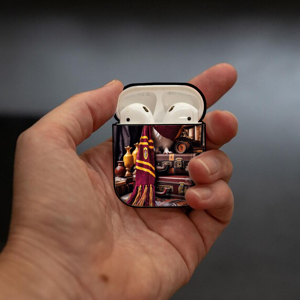Harry Potter ハリー・ポッターシリーズ AirPods 第2世代保護ケース ハードシェル ブラック 耐衝撃・防指紋・カラビナ付き
