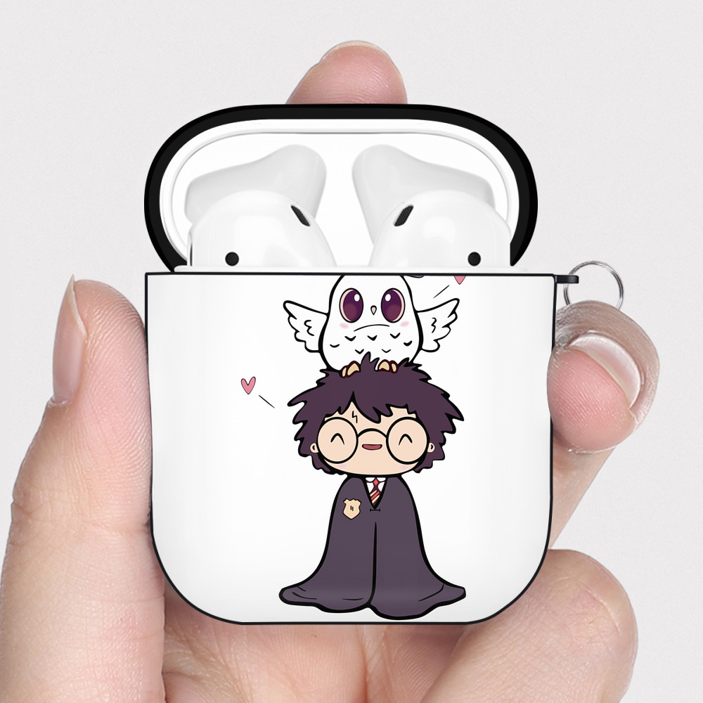 （画像用） Harry Potter ハリー・ポッターシリーズ AirPods 第2世代保護ケース ハードシェル ブラック 耐衝撃・防指紋・カラビナ付き
