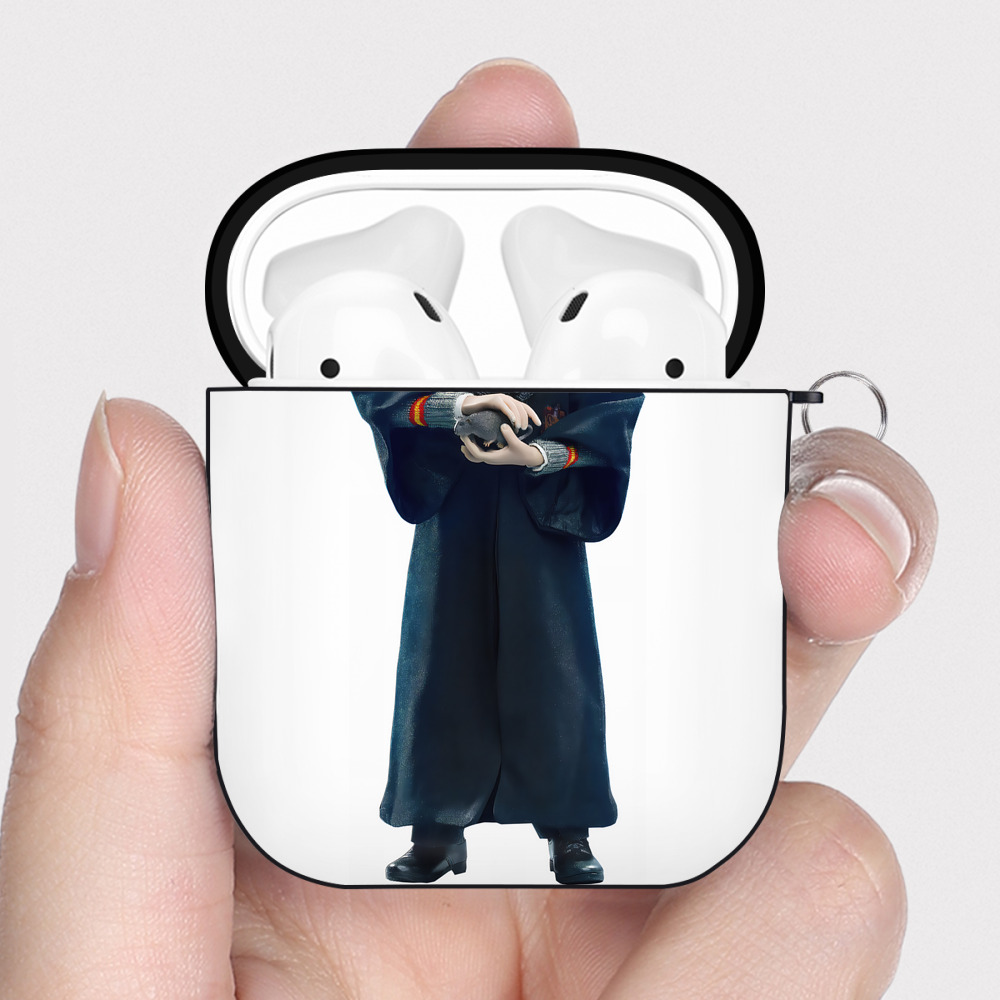 （画像用） Harry Potter ハリー・ポッターシリーズ AirPods 第2世代保護ケース ハードシェル ブラック 耐衝撃・防指紋・カラビナ付き