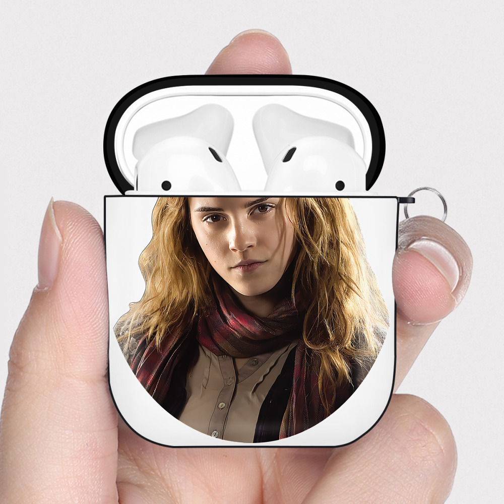 （画像用） Harry Potter ハリー・ポッターシリーズ AirPods 第2世代保護ケース ハードシェル ブラック 耐衝撃・防指紋・カラビナ付き