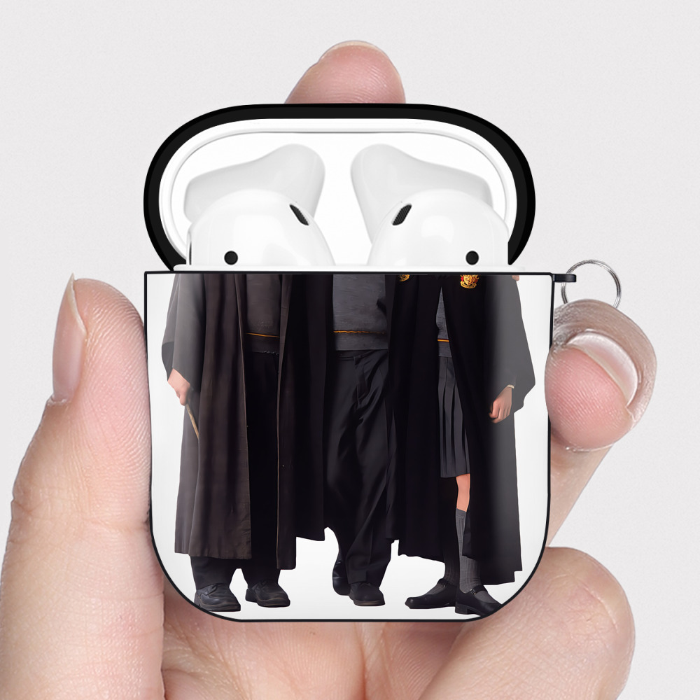 （画像用） Harry Potter ハリー・ポッターシリーズ AirPods 第2世代保護ケース ハードシェル ブラック 耐衝撃・防指紋・カラビナ付き