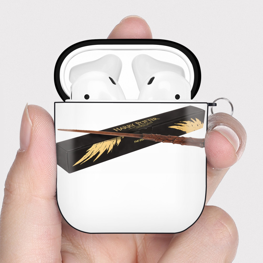 （画像用） Harry Potter ハリー・ポッターシリーズ AirPods 第2世代保護ケース ハードシェル ブラック 耐衝撃・防指紋・カラビナ付き