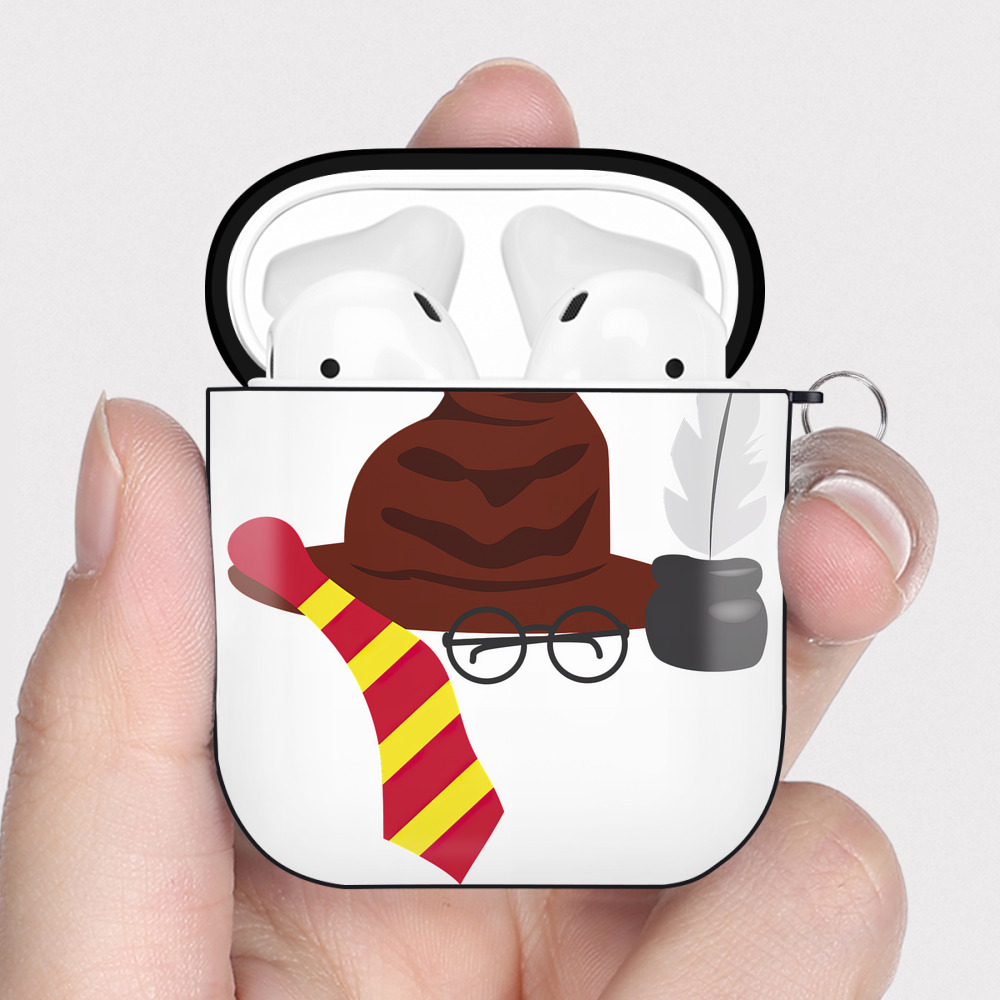 （画像用） Harry Potter ハリー・ポッターシリーズ AirPods 第2世代保護ケース ハードシェル ブラック 耐衝撃・防指紋・カラビナ付き