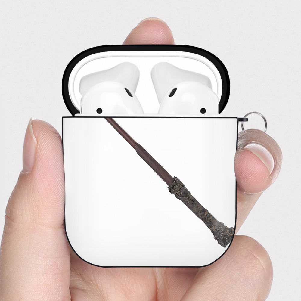（画像用） Harry Potter ハリー・ポッターシリーズ AirPods 第2世代保護ケース ハードシェル ブラック 耐衝撃・防指紋・カラビナ付き