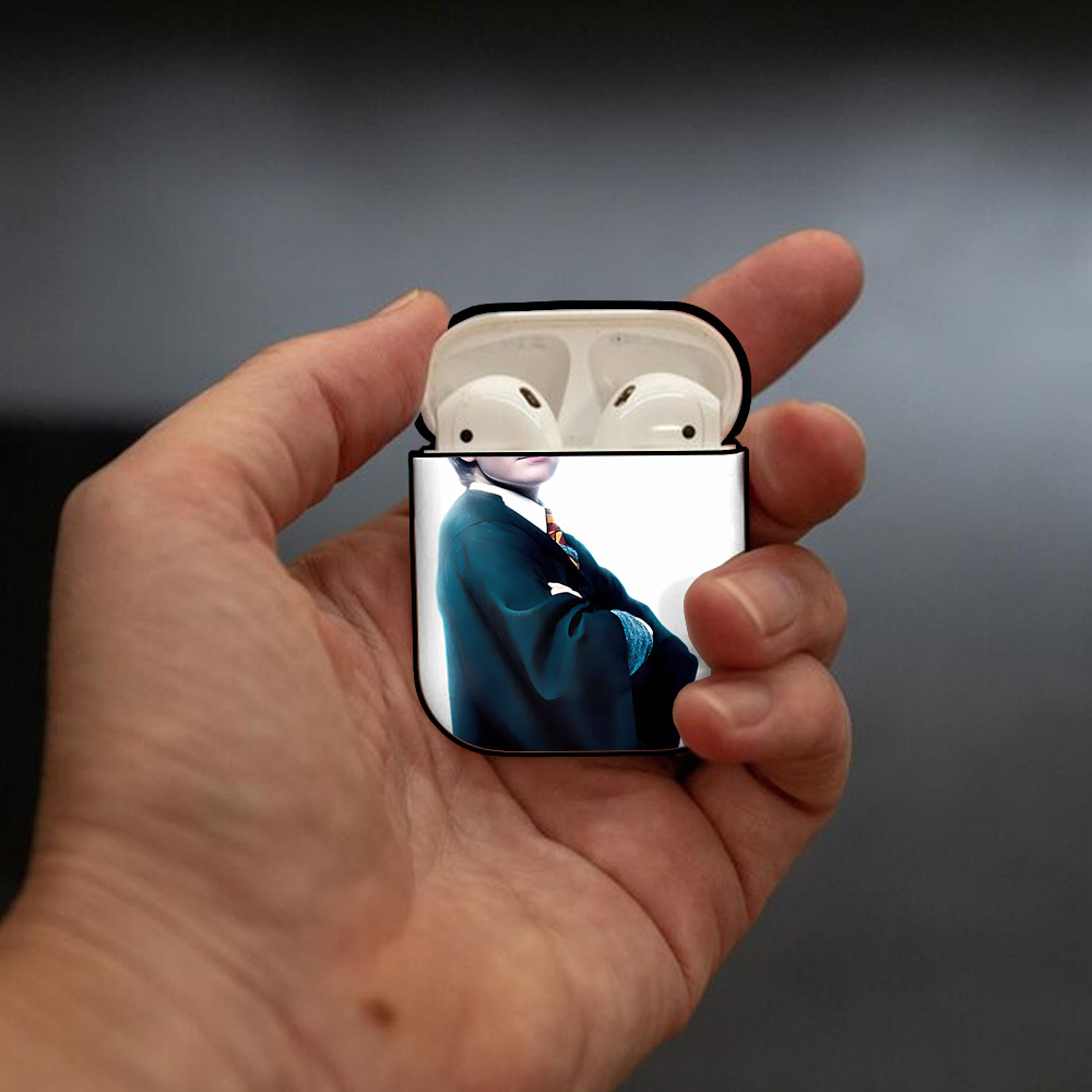 Harry Potter ハリー・ポッターシリーズ AirPods 第2世代保護ケース ハードシェル ブラック 耐衝撃・防指紋・カラビナ付き