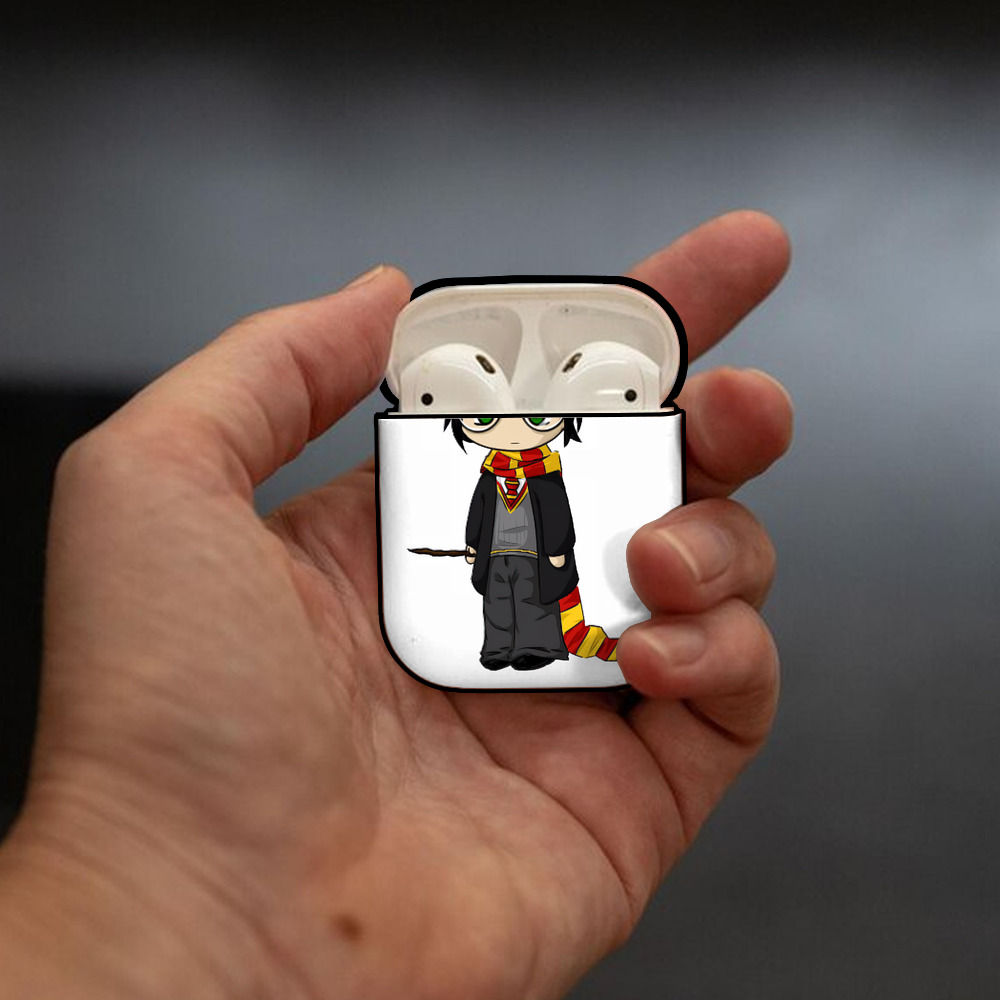 Harry Potter ハリー・ポッターシリーズ AirPods 第2世代保護ケース ハードシェル ブラック 耐衝撃・防指紋・カラビナ付き
