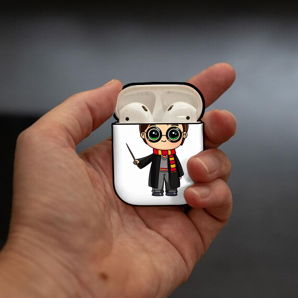 Harry Potter ハリー・ポッターシリーズ AirPods 第2世代保護ケース ハードシェル ブラック 耐衝撃・防指紋・カラビナ付き