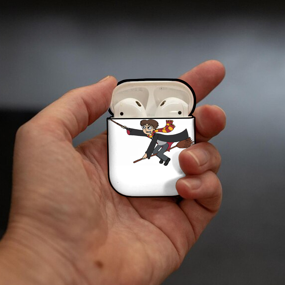 Harry Potter ハリー・ポッターシリーズ AirPods 第2世代保護ケース ハードシェル ブラック 耐衝撃・防指紋・カラビナ付き