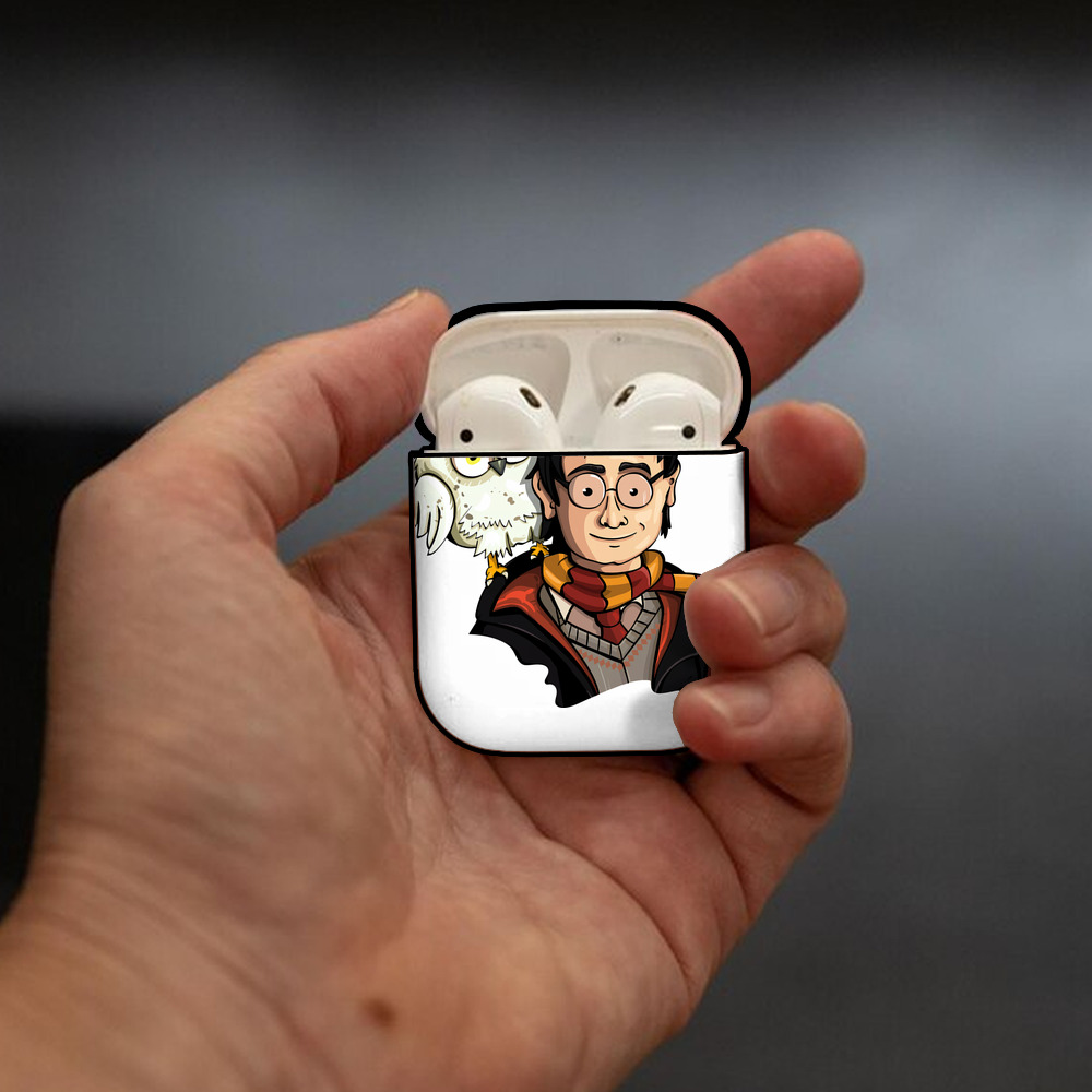 Harry Potter ハリー・ポッターシリーズ AirPods 第2世代保護ケース ハードシェル ブラック 耐衝撃・防指紋・カラビナ付き