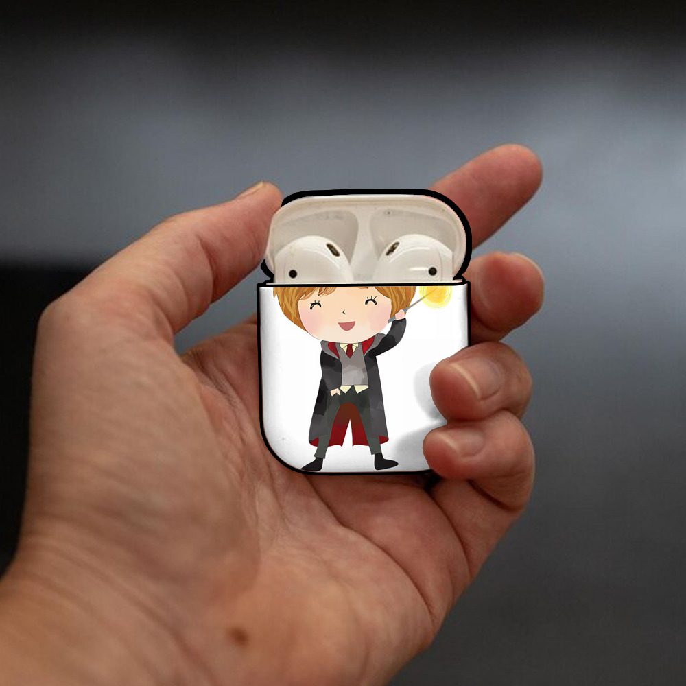 Harry Potter ハリー・ポッターシリーズ AirPods 第2世代保護ケース ハードシェル ブラック 耐衝撃・防指紋・カラビナ付き