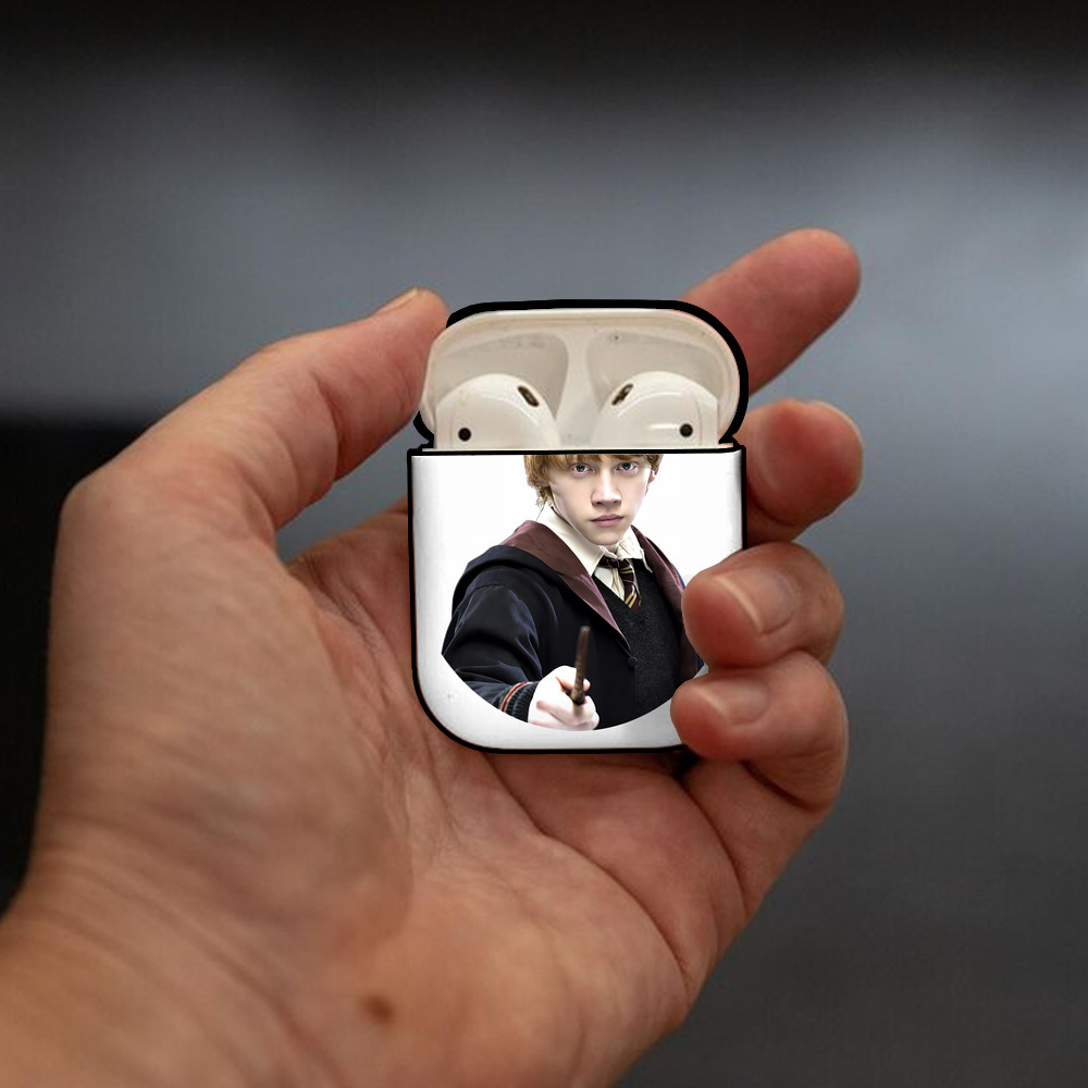Harry Potter ハリー・ポッターシリーズ AirPods 第2世代保護ケース ハードシェル ブラック 耐衝撃・防指紋・カラビナ付き