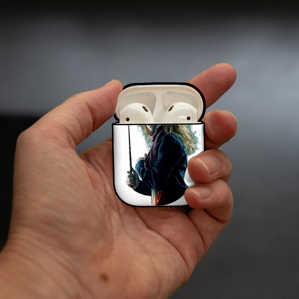 Harry Potter ハリー・ポッターシリーズ AirPods 第2世代保護ケース ハードシェル ブラック 耐衝撃・防指紋・カラビナ付き