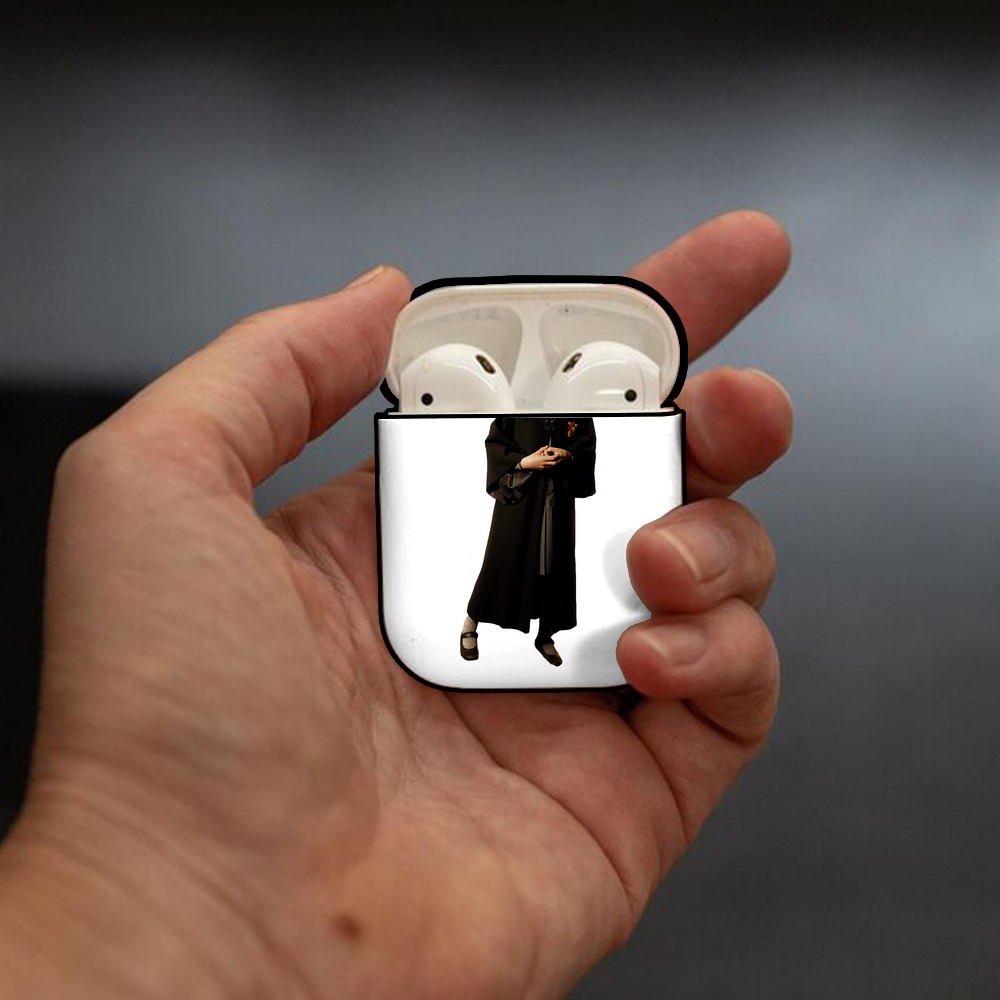 Harry Potter ハリー・ポッターシリーズ AirPods 第2世代保護ケース ハードシェル ブラック 耐衝撃・防指紋・カラビナ付き
