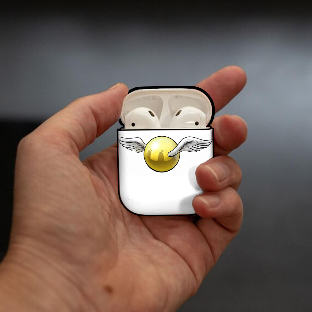 Harry Potter ハリー・ポッターシリーズ AirPods 第2世代保護ケース ハードシェル ブラック 耐衝撃・防指紋・カラビナ付き