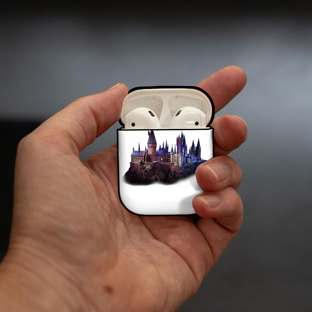 Harry Potter ハリー・ポッターシリーズ AirPods 第2世代保護ケース ハードシェル ブラック 耐衝撃・防指紋・カラビナ付き