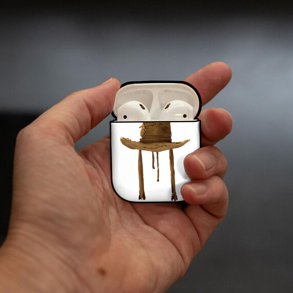 Harry Potter ハリー・ポッターシリーズ AirPods 第2世代保護ケース ハードシェル ブラック 耐衝撃・防指紋・カラビナ付き