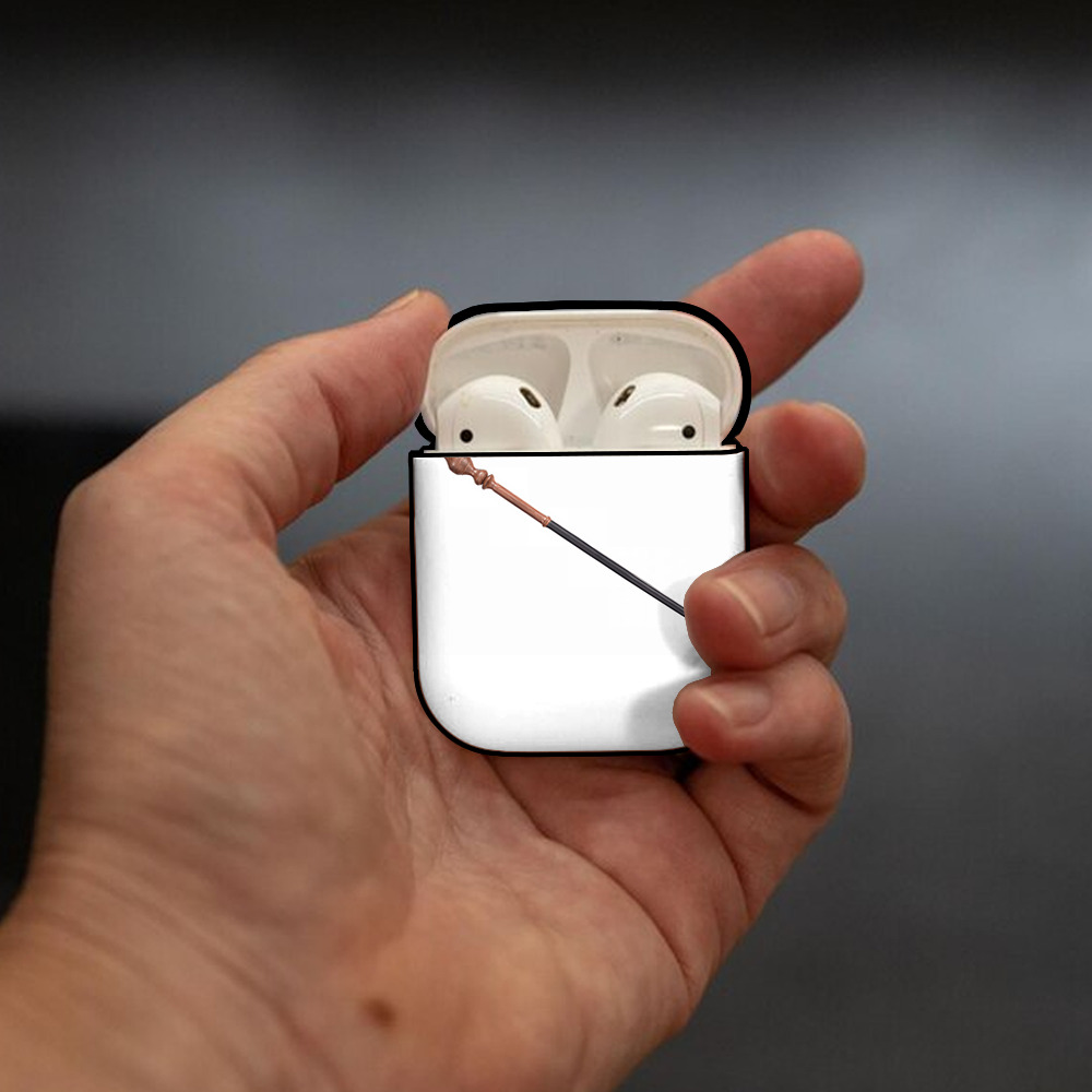 Harry Potter ハリー・ポッターシリーズ AirPods 第2世代保護ケース ハードシェル ブラック 耐衝撃・防指紋・カラビナ付き