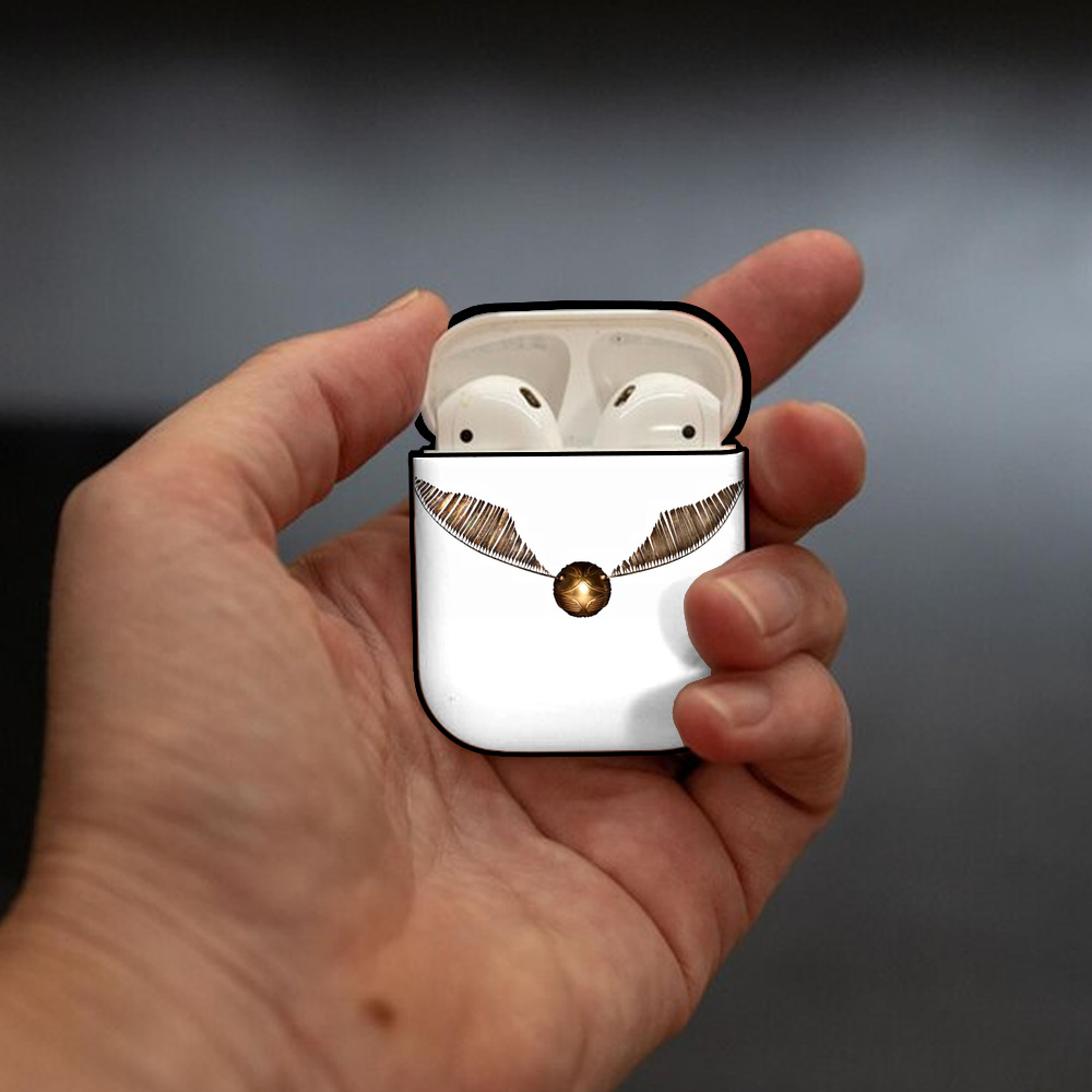 Harry Potter ハリー・ポッターシリーズ AirPods 第2世代保護ケース ハードシェル ブラック 耐衝撃・防指紋・カラビナ付き