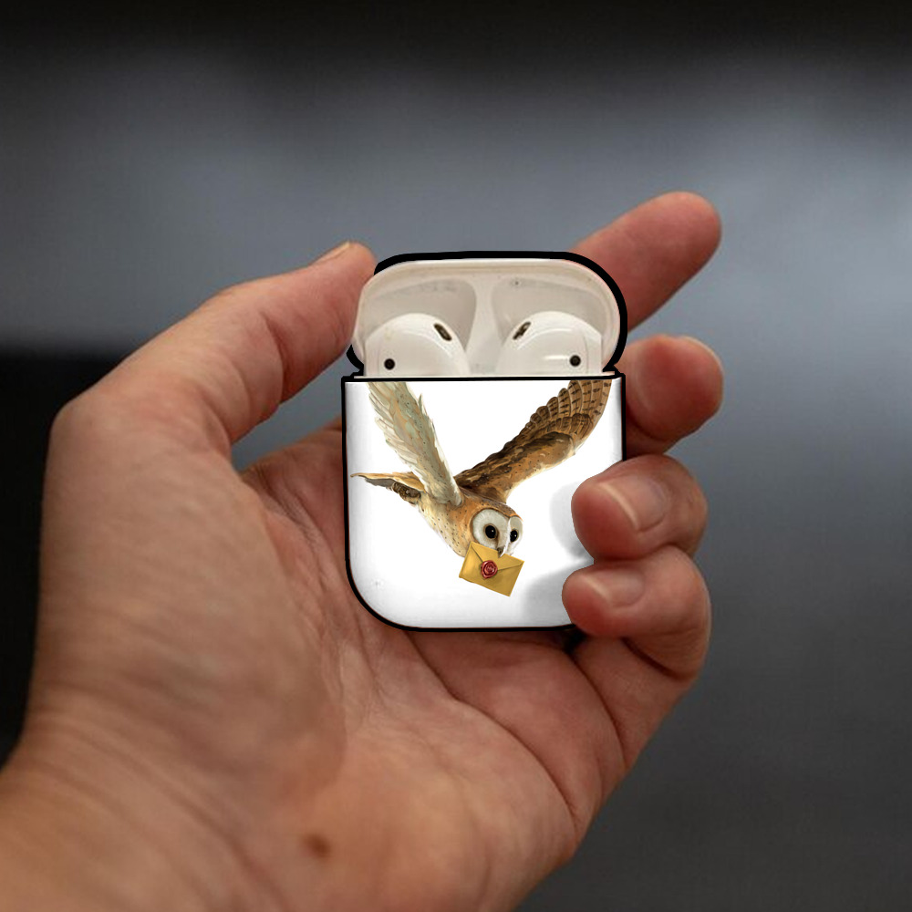 Harry Potter ハリー・ポッターシリーズ AirPods 第2世代保護ケース ハードシェル ブラック 耐衝撃・防指紋・カラビナ付き