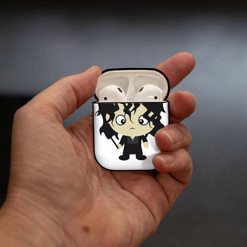 Harry Potter ハリー・ポッターシリーズ AirPods 第2世代保護ケース ハードシェル ブラック 耐衝撃・防指紋・カラビナ付き