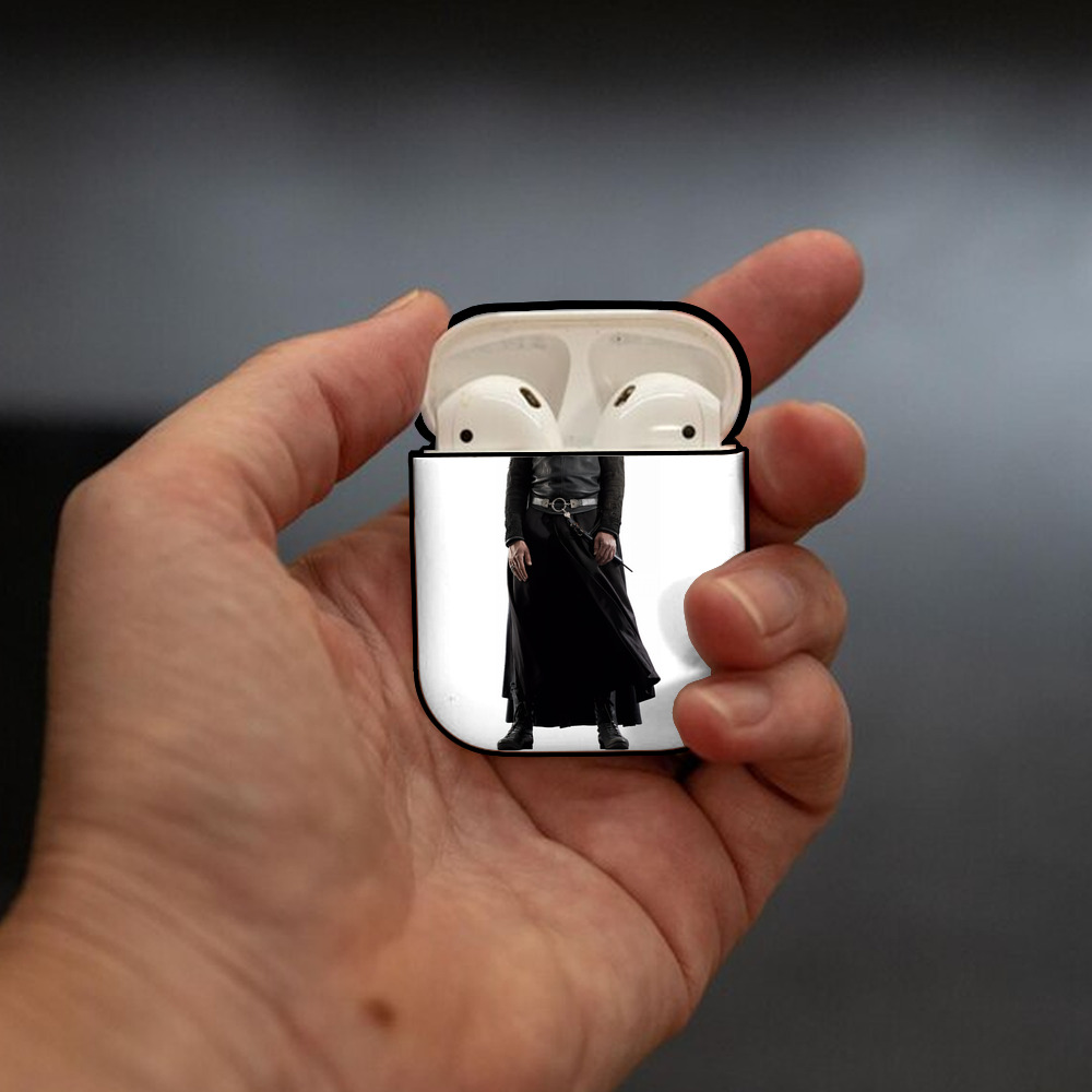Harry Potter ハリー・ポッターシリーズ AirPods 第2世代保護ケース ハードシェル ブラック 耐衝撃・防指紋・カラビナ付き