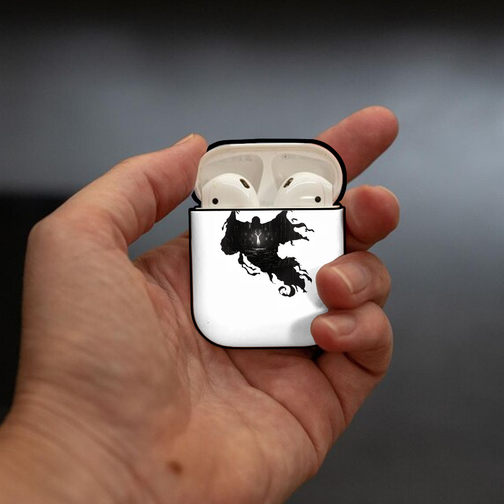 Harry Potter ハリー・ポッターシリーズ AirPods 第2世代保護ケース ハードシェル ブラック 耐衝撃・防指紋・カラビナ付き